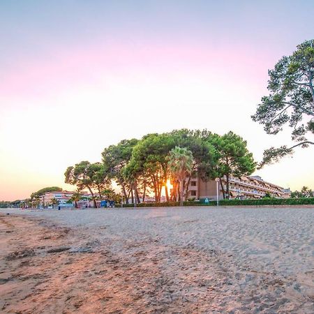 Ona Internacional Apartments カンブリルス エクステリア 写真