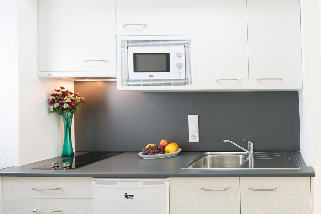 Ona Internacional Apartments カンブリルス 部屋 写真